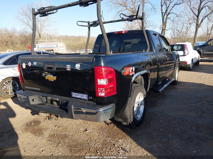 2013 Chevrolet Silverado VIN 1GCRKSE7XDZ157944 IAAI salvage auction — THEFT, Clear (Indiana), sold $2,050 on 2026-07-25 (photo 4)