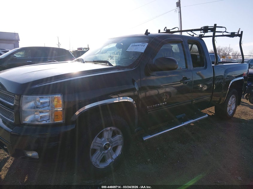 2013 Chevrolet Silverado VIN 1GCRKSE7XDZ157944 IAAI salvage auction — THEFT, Clear (Indiana), sold $2,050 on 2026-07-25 (photo 6)
