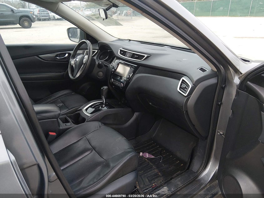 2015 Nissan Rogue VIN 5N1AT2MV1FC918226 IAAI salvage auction — ROOF, Salvage (Indiana), sold $1,575 on 2026-08-03 (photo 5)