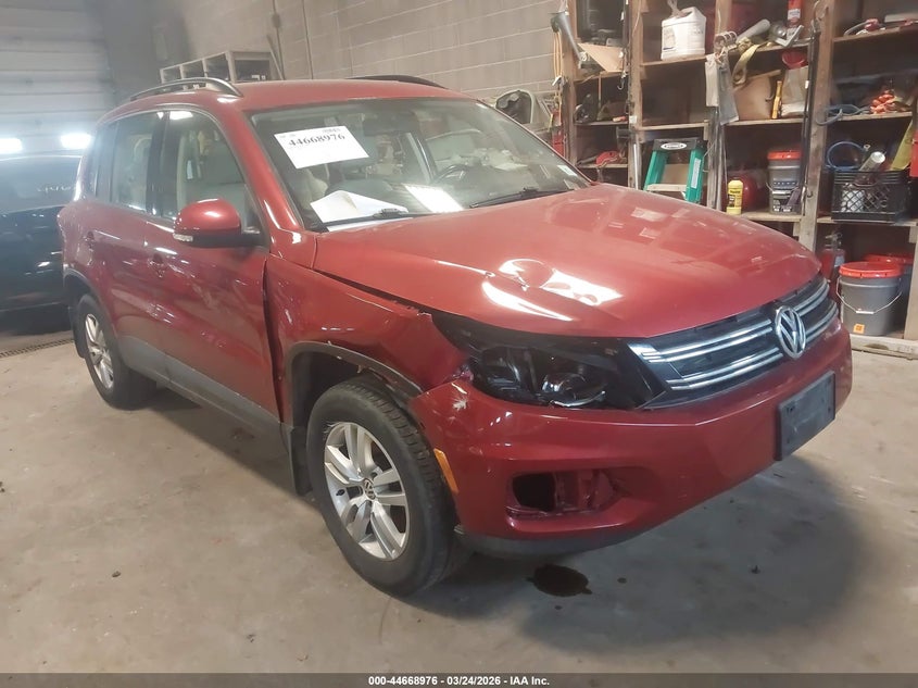 2016 Volkswagen Tiguan VIN WVGBV7AXXGW055069 IAAI salvage auction — RIGHT FRONT, Junk Bill Of Sale Mv2459 (Wisconsin), sold $1,025 on 2026-08-04 (photo 1)
