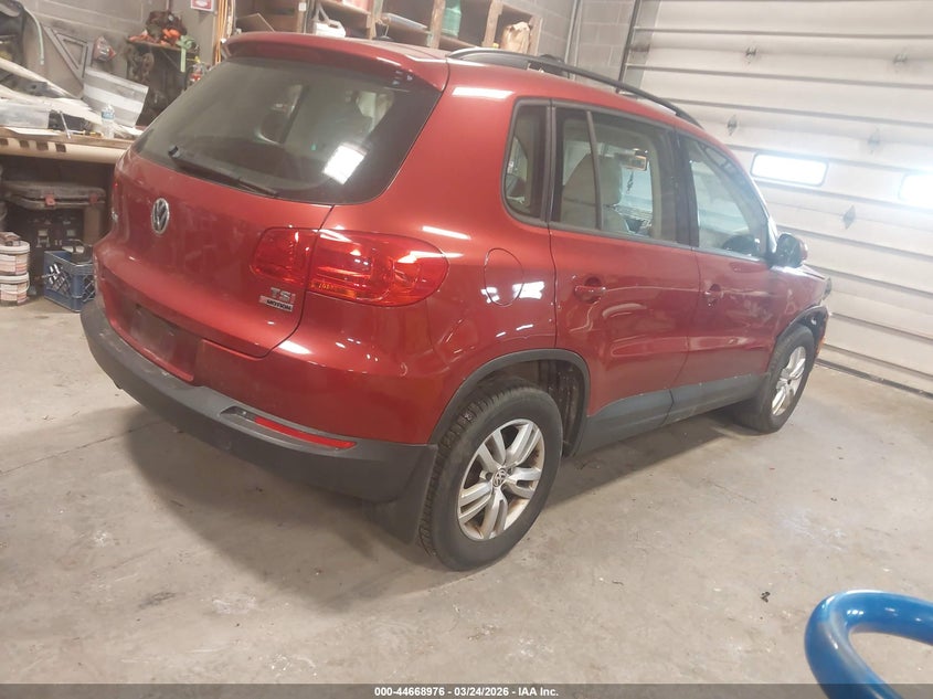 2016 Volkswagen Tiguan VIN WVGBV7AXXGW055069 IAAI salvage auction — RIGHT FRONT, Junk Bill Of Sale Mv2459 (Wisconsin), sold $1,025 on 2026-08-04 (photo 4)