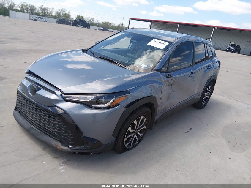 2024 Toyota Corolla cross VIN 7MUFBABG1RV060373 IAAI salvage auction — FRONT END, Salvage (Texas), sold $8,500 on 2026-07-31 (photo 2)