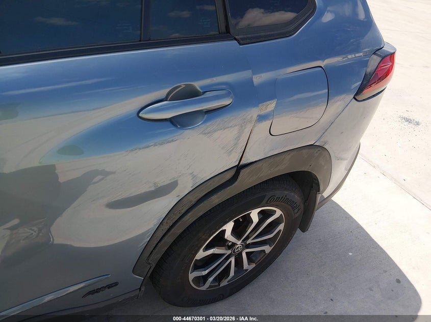 2024 Toyota Corolla cross VIN 7MUFBABG1RV060373 IAAI salvage auction — FRONT END, Salvage (Texas), sold $8,500 on 2026-07-31 (photo 6)