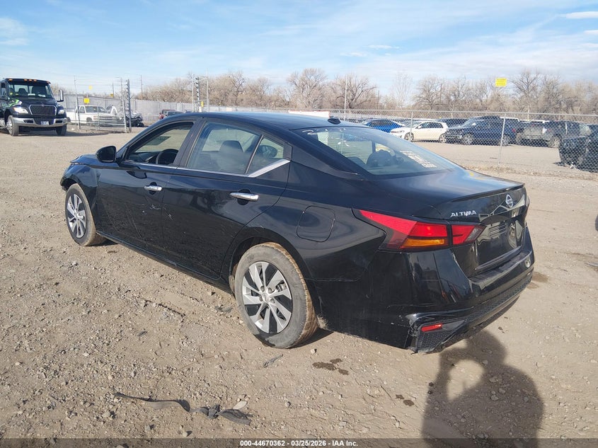 2019 Nissan Altima VIN 1N4BL4BV7KC234742 IAAI salvage auction — FRONT & REAR, Salvage (Montana), sold $1,850 on 2026-08-01 (photo 3)