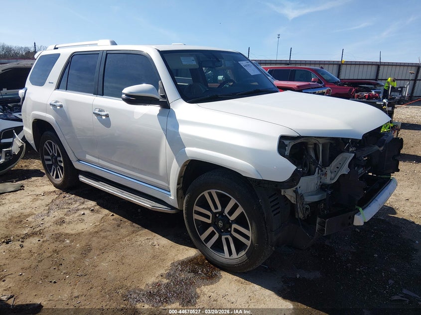 2015 Toyota 4runner VIN JTEBU5JR1F5239569 IAAI salvage auction — FRONT END, Clear (Arkansas), sold $13,000 on 2026-07-09 (photo 1)
