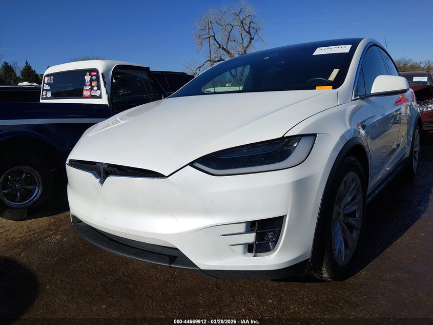 2017 Tesla Model x VIN 5YJXCAE20HF075459 IAAI salvage auction — REAR END, Clear (Oklahoma), sold $16,450 on 2026-10-14 (photo 2)