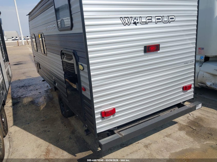 2022 Forest river Other VIN 5ZT2CKEC6NY018198 IAAI salvage auction — STORM DAMAGE, Salvage (Illinois), sold $4,250 on 2026-07-15 (photo 7)