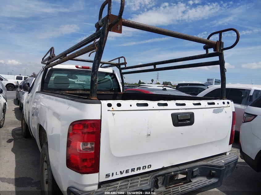 2008 Chevrolet Silverado VIN 1GCEC14X48Z260466 IAAI salvage auction — NORMAL WEAR, Clear (California), sold $2,000 on 2026-07-19 (photo 3)