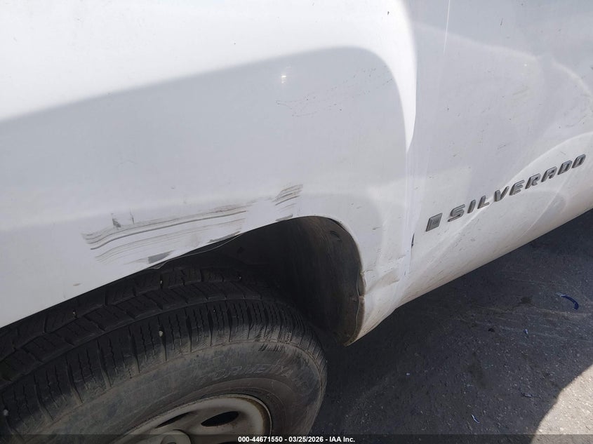 2008 Chevrolet Silverado VIN 1GCEC14X48Z260466 IAAI salvage auction — NORMAL WEAR, Clear (California), sold $2,000 on 2026-07-19 (photo 6)