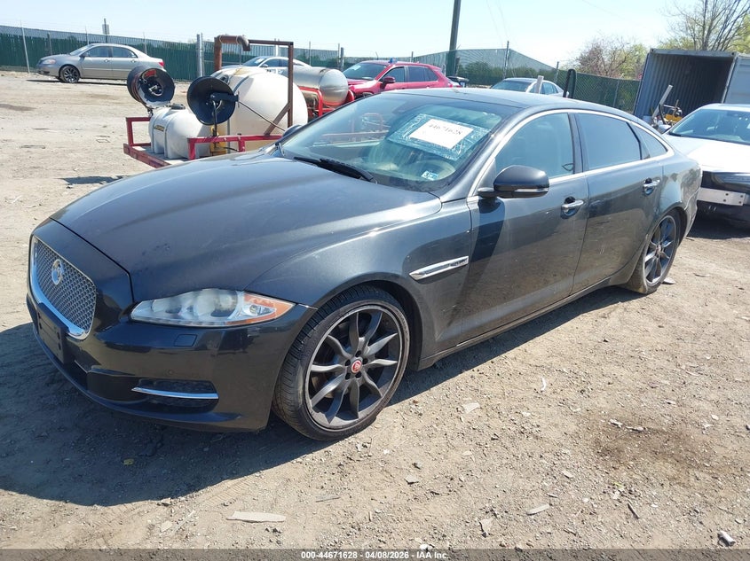 2011 Jaguar Xj series VIN SAJWA2GB6BLV10592 IAAI salvage auction — EXTERIOR BURN, Salvage - Greater Than 75% (Maryland), sold $350 on 2026-07-06 (photo 2)