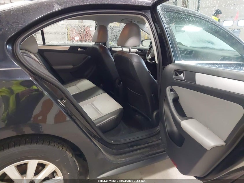 2014 Volkswagen Jetta VIN 3VW637AJ7EM266862 IAAI salvage auction — LEFT REAR, Wait Title, sold $525 on 2026-07-20 (photo 8)