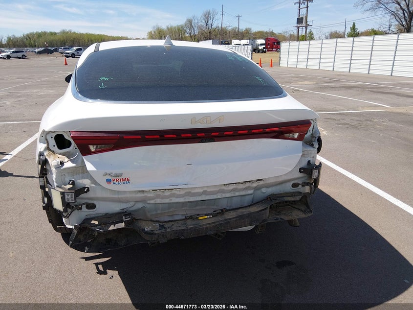 2022 Kia K5 VIN 5XXG14J23NG150547 IAAI salvage auction — REAR END, Wait Title, sold $5,900 on 2026-07-24 (photo 6)