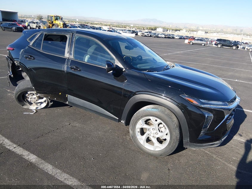 2024 Chevrolet Trax VIN KL77LFE2XRC057706 IAAI salvage auction — SIDE, Salvage Title, sold $25 on 2026-07-24 (photo 1)