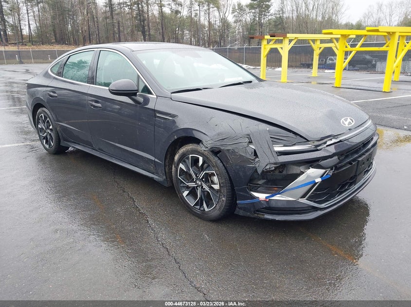 2024 Hyundai Sonata VIN KMHL64JAXRA373303 IAAI salvage auction — RIGHT FRONT, Wait Title, sold $6,050 on 2026-07-23 (photo 1)