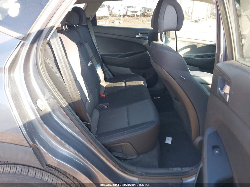 2016 Hyundai Tucson VIN KM8J3CA2XGU141640 IAAI salvage auction — NORMAL WEAR, Salvage (Texas), sold $1,700 on 2026-07-31 (photo 8)