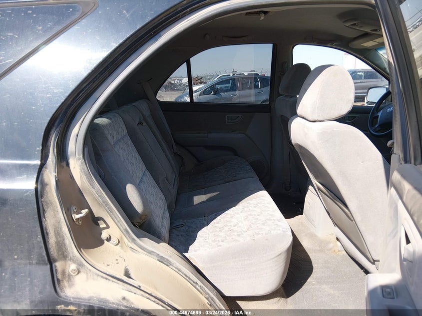 2008 Kia Sorento VIN KNDJC735685798465 IAAI salvage auction — RIGHT SIDE, Salvage (Kansas), sold $25 on 2026-07-10 (photo 8)