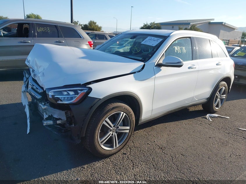2020 Mercedes-benz Glc VIN W1N0G8DB1LF846119 IAAI salvage auction — FRONT END, Salvage Title, sold $5,600 on 2026-07-17 (photo 2)