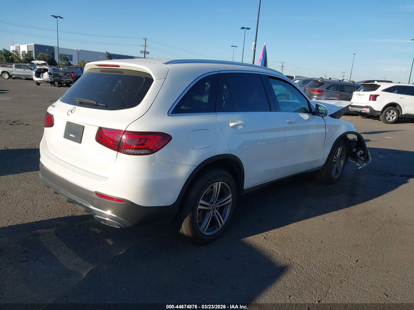 2020 Mercedes-benz Glc VIN W1N0G8DB1LF846119 IAAI salvage auction — FRONT END, Salvage Title, sold $5,600 on 2026-07-17 (photo 4)