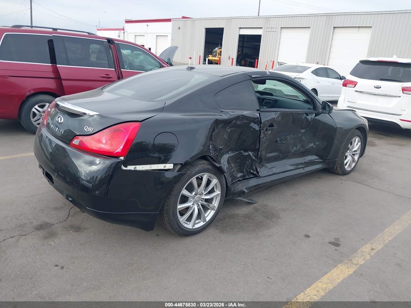 2014 Infiniti Q60 VIN JN1CV6EL7EM132079 IAAI salvage auction — RIGHT SIDE, Wait Title, sold $1,325 on 2026-07-09 (photo 4)