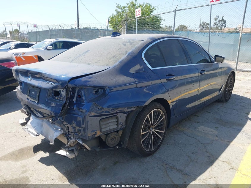 2023 BMW 5er VIN WBA53BJ03PWX99767 IAAI salvage auction — REAR END, Wait Title, sold $22,600 on 2026-08-12 (photo 4)