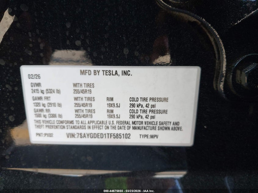2026 Tesla Model y VIN 7SAYGDED1TF585102 IAAI salvage auction — RIGHT FRONT, Salvage (California), sold $12,175 on 2026-07-14 (photo 9)