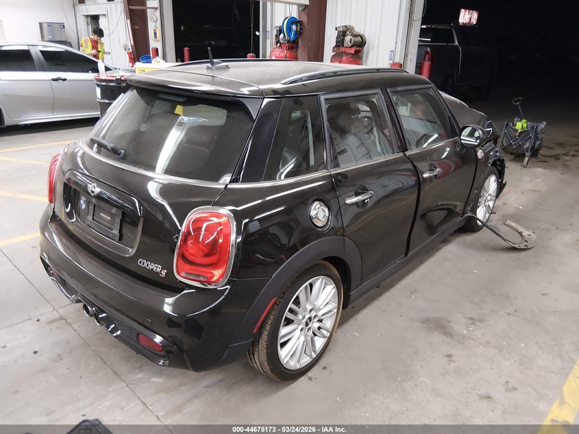 2016 Mini Hard top VIN WMWXU3C57G2B63187 IAAI salvage auction — FRONT END, Salvage Title, sold $1,600 on 2026-07-07 (photo 4)