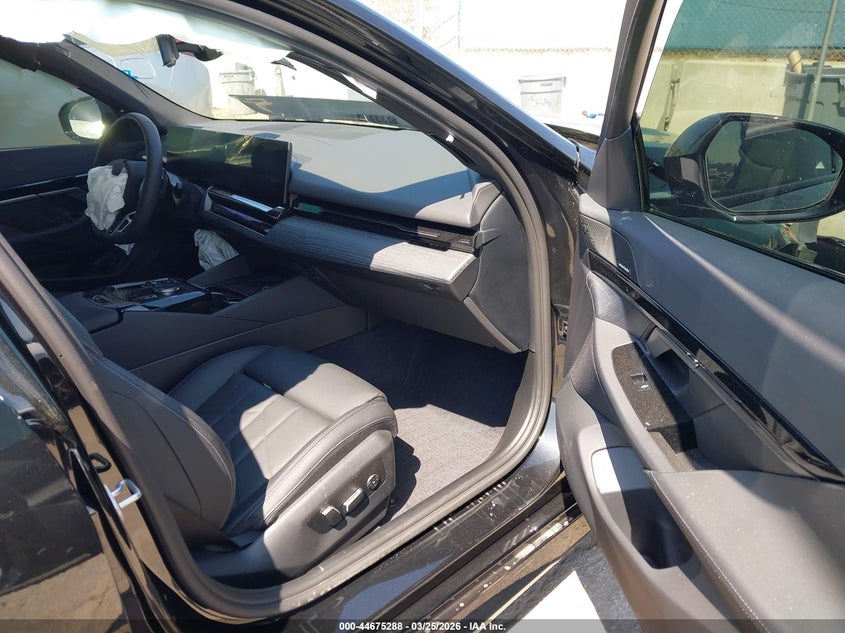 2026 BMW 5er VIN WBA43FJ08TCW20086 IAAI salvage auction — FRONT END, Salvage (California), sold $16,500 on 2026-07-29 (photo 5)