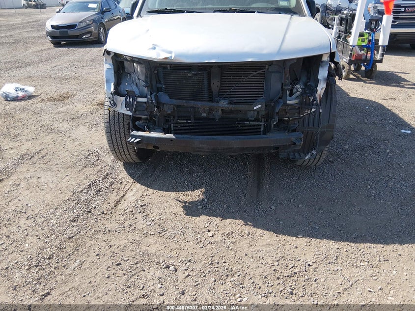 2019 Nissan Navara (frontier) VIN 1N6AD0ER9KN740259 IAAI salvage auction — FRONT END, Original (Texas), sold $3,550 on 2026-07-09 (photo 6)