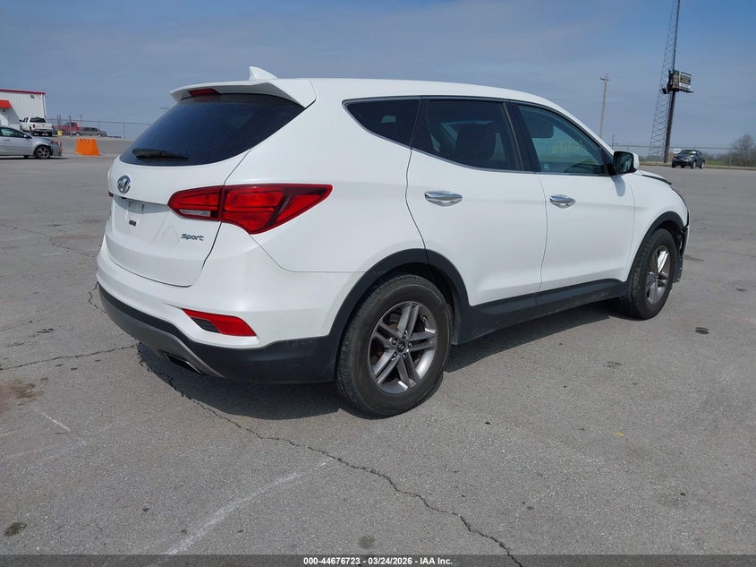 2017 Hyundai Santa fe VIN 5XYZT3LB7HG414377 IAAI salvage auction — FRONT END, Clear (Missouri), sold $1,675 on 2026-07-23 (photo 4)