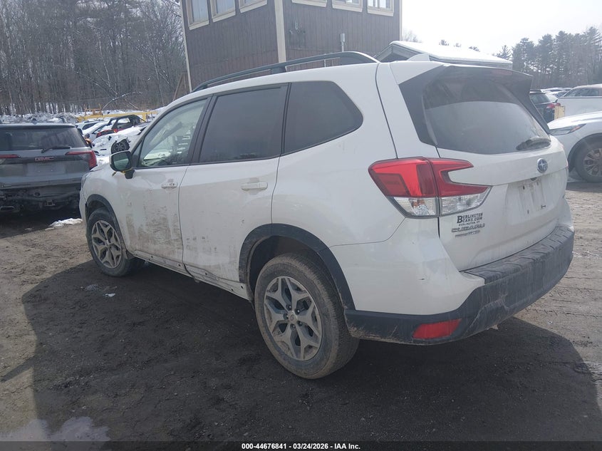 2020 Subaru Forester VIN JF2SKAGC4LH569708 IAAI salvage auction — RIGHT FRONT, Salvage (Vermont), sold $3,950 on 2026-07-09 (photo 3)