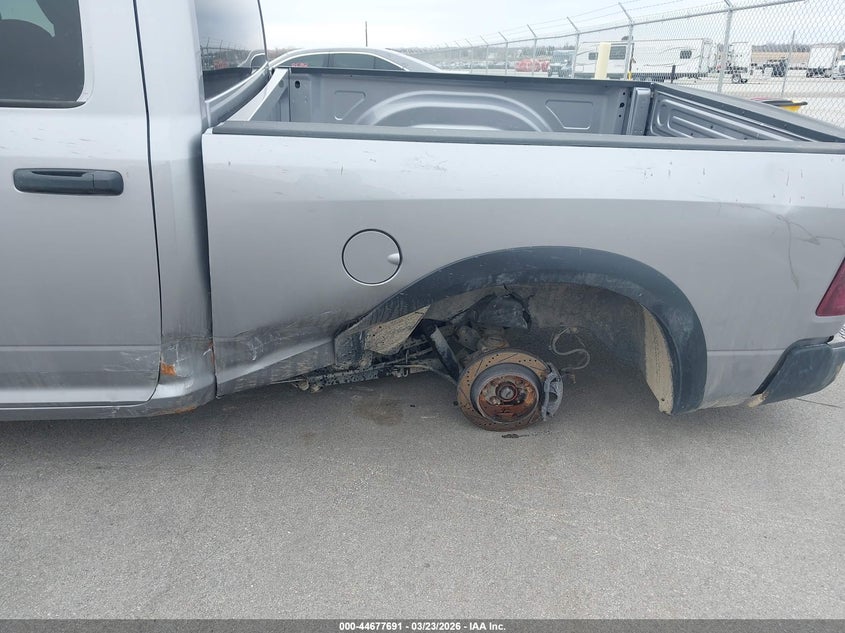 2022 Ram 1500 VIN 1C6RR7GG6NS225602 IAAI salvage auction — SIDE, Wait Title, sold $2,800 on 2026-07-12 (photo 6)