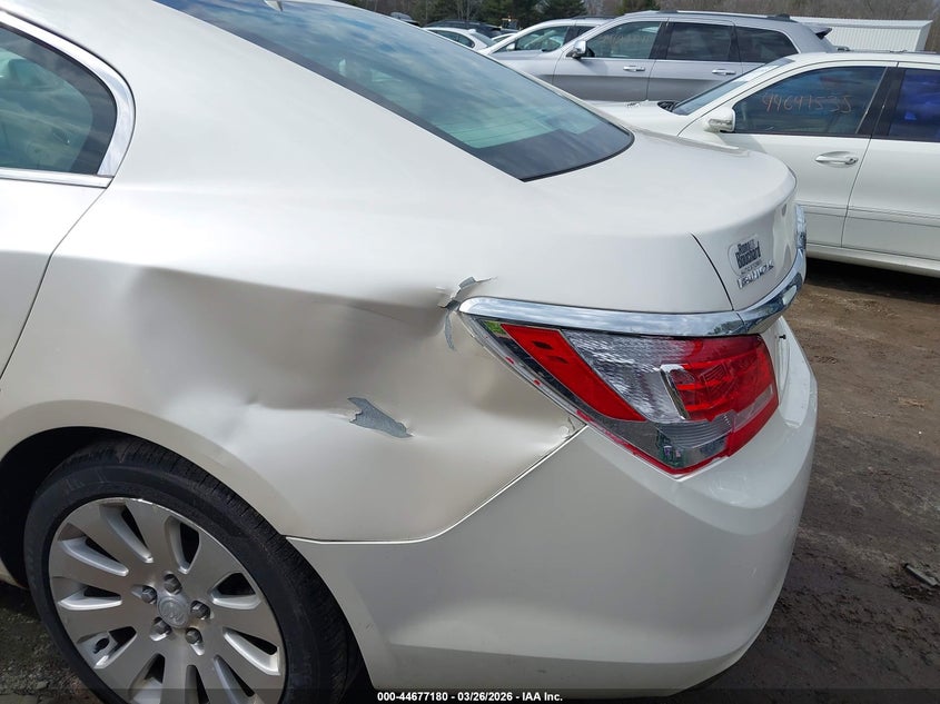 2014 Buick Lacrosse VIN 1G4GC5G39EF275448 IAAI salvage auction — LEFT REAR, Wait Title, sold $725 on 2026-07-10 (photo 6)