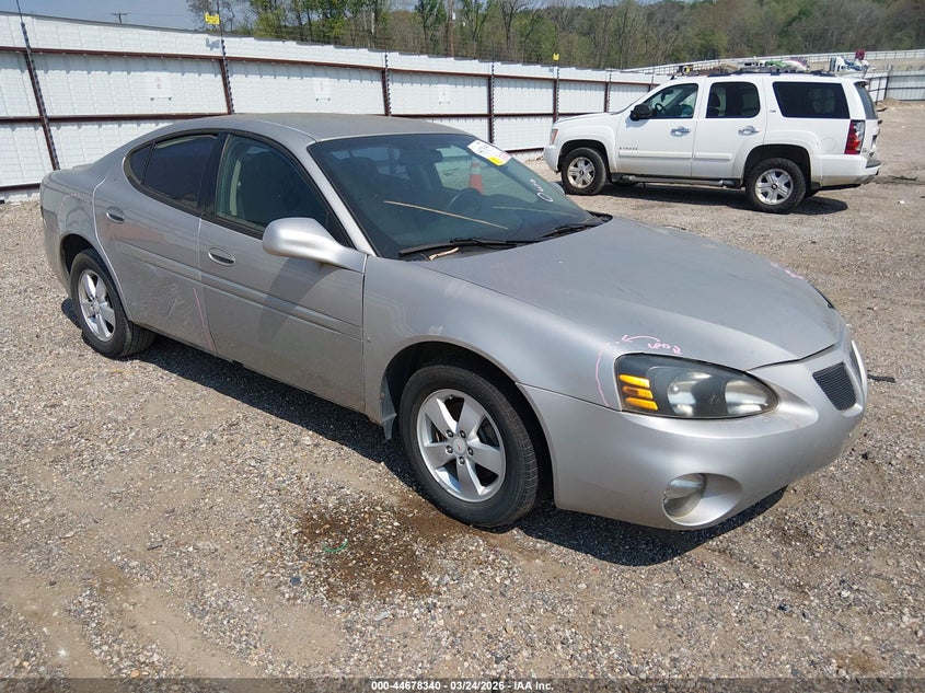 2007 Pontiac Grand prix VIN 2G2WP552071106853 IAAI salvage auction — LEFT & RIGHT, Salvage (Texas), sold $250 on 2026-07-18 (photo 1)