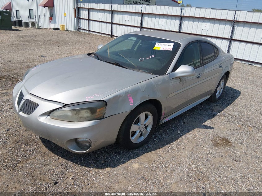 2007 Pontiac Grand prix VIN 2G2WP552071106853 IAAI salvage auction — LEFT & RIGHT, Salvage (Texas), sold $250 on 2026-07-18 (photo 2)