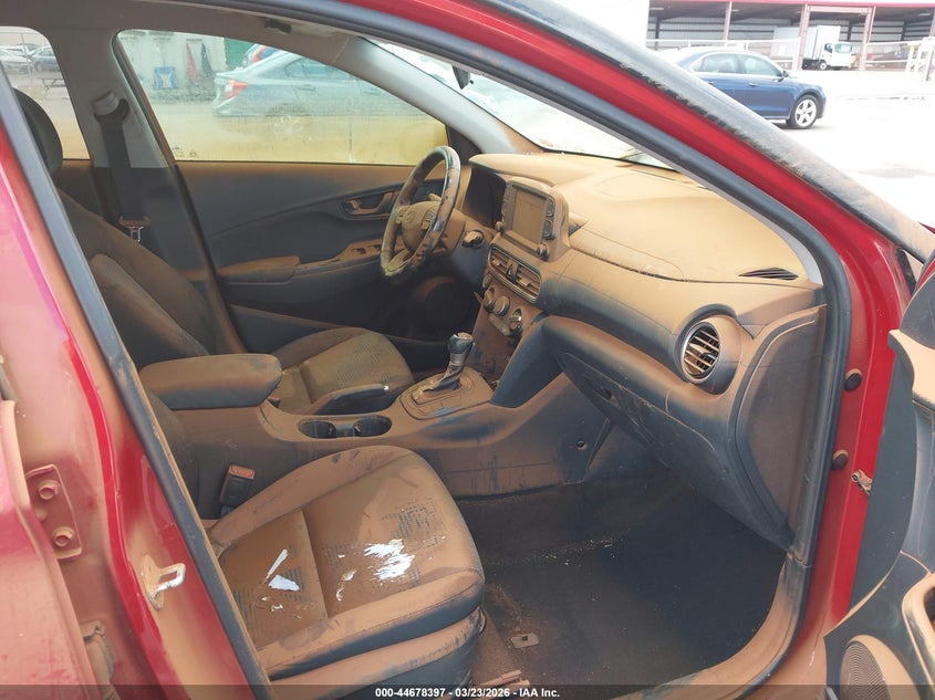 2019 Hyundai Kona VIN KM8K22AA4KU330592 IAAI salvage auction — WATER/FLOOD, Wait Title, sold $25 on 2026-07-28 (photo 5)