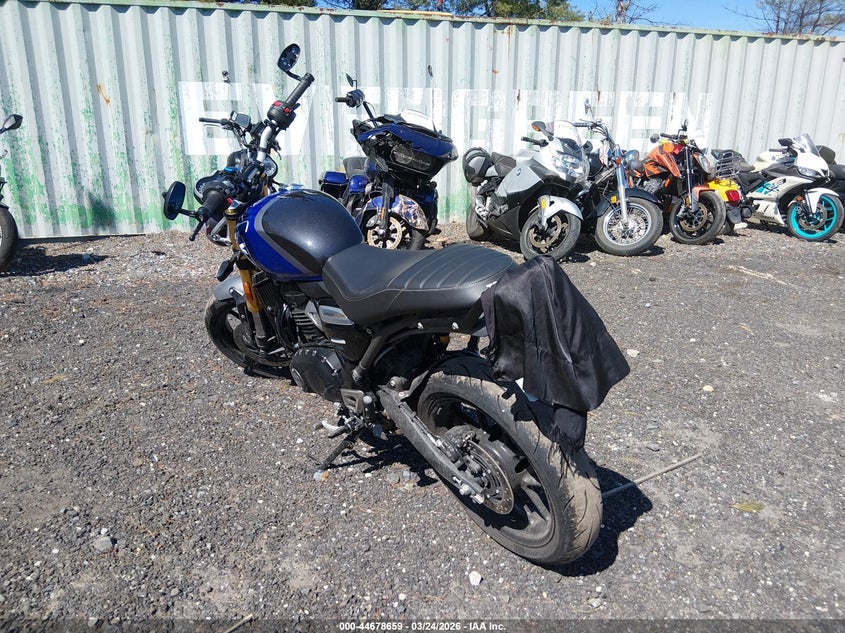 2024 Triumph motorcycle Speed VIN SMTT127Y5RNA12893 IAAI salvage auction — Unknown, Rebuildable (Florida), sold $950 on 2026-07-17 (photo 3)