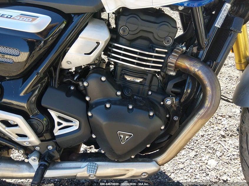 2024 Triumph motorcycle Speed VIN SMTT127Y5RNA12893 IAAI salvage auction — Unknown, Rebuildable (Florida), sold $950 on 2026-07-17 (photo 8)