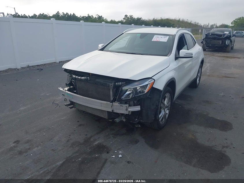 2020 Mercedes-benz Gla-klasse VIN W1NTG4EBXLU040151 IAAI salvage auction — FRONT END, Wait Title, sold $3,800 on 2026-07-31 (photo 2)