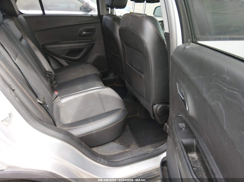 2022 Chevrolet Trax VIN KL7CJPSM5NB567915 IAAI salvage auction — FRONT END, Wait Title, sold $25 on 2026-07-29 (photo 8)