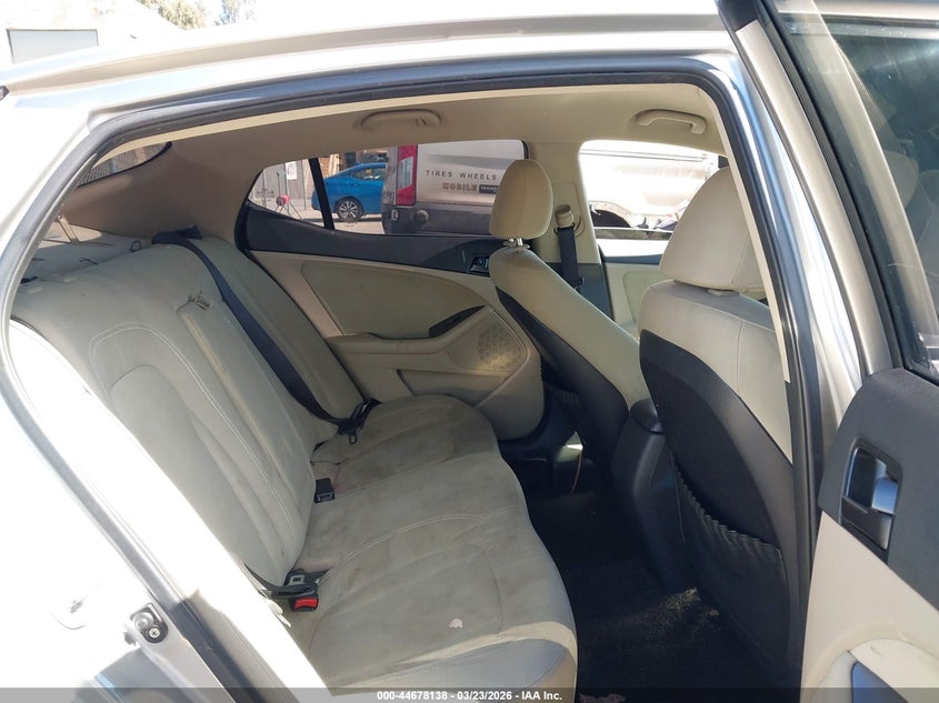 2011 Kia Optima VIN KNAGM4A77B5108124 IAAI salvage auction — FRONT END, Salvage (California), sold $275 on 2026-07-20 (photo 8)