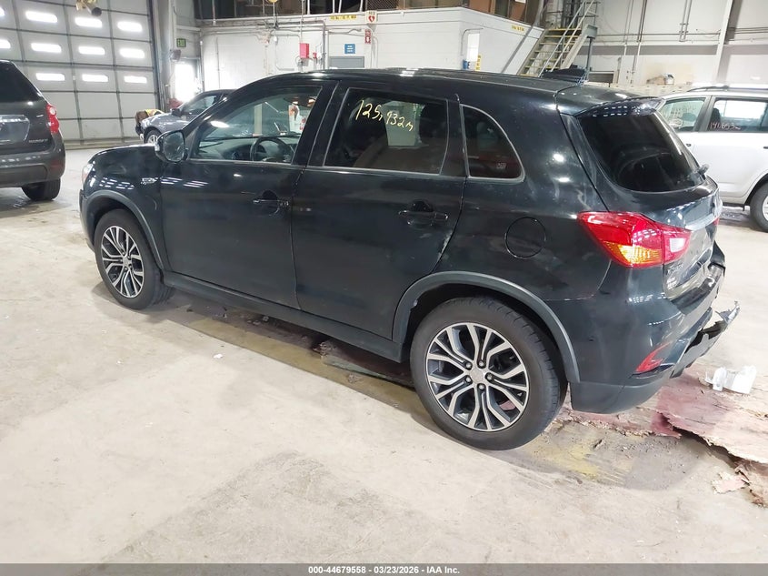 2018 Mitsubishi Outlander VIN JA4AP3AW5JZ036827 IAAI salvage auction — REAR END, Salvage Title, sold $2,050 on 2026-07-18 (photo 3)