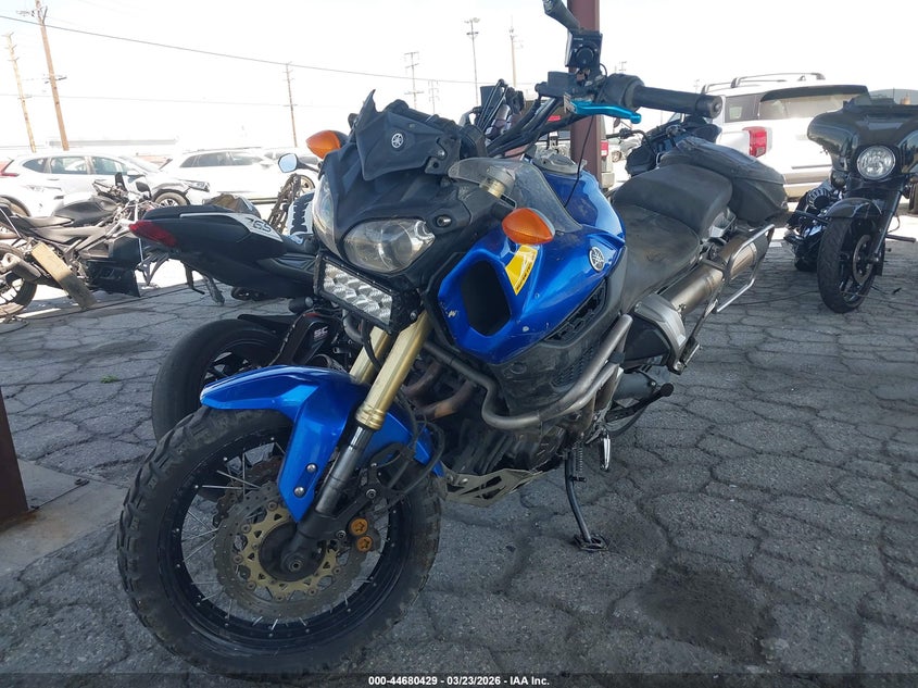 2012 Yamaha Xt VIN JYADP03E0CA000255 IAAI salvage auction — LEFT & RIGHT, Salvage (California), sold $25 on 2026-07-21 (photo 2)