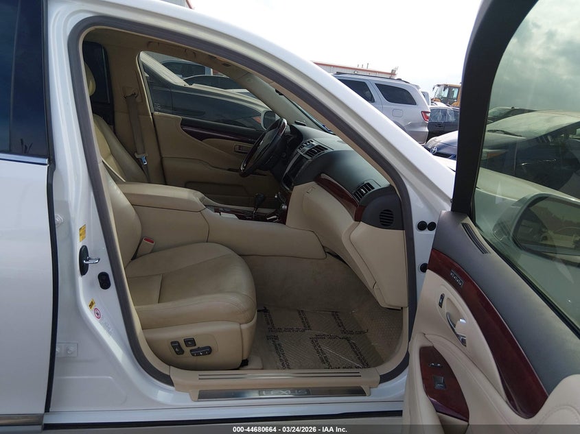 2010 Lexus Ls 460 VIN JTHDL1EF9A5002103 IAAI salvage auction — REAR END, Original (Texas), sold $675 on 2026-07-28 (photo 5)