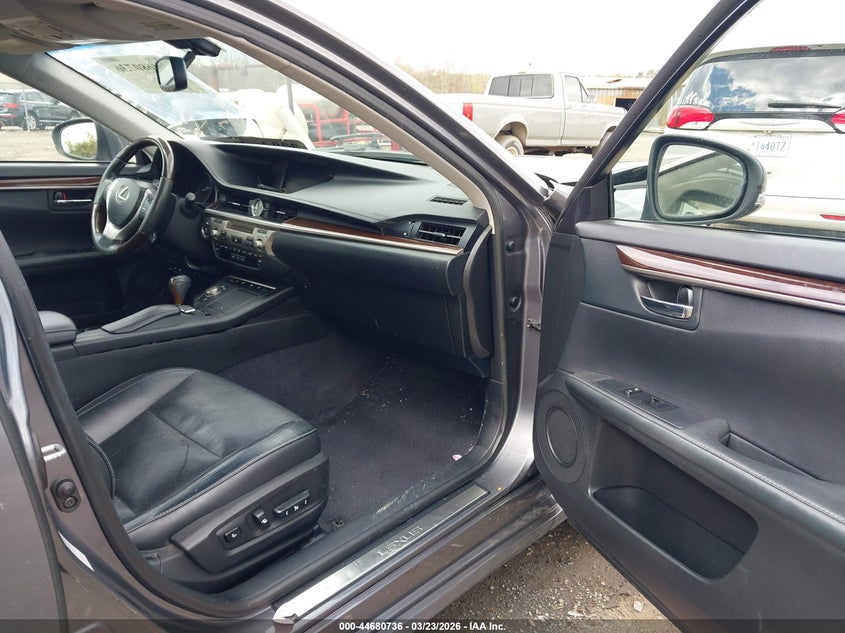 2014 Lexus ES VIN JTHBK1GG2E2106651 IAAI salvage auction — FRONT END, Wait Title, sold $2,350 on 2026-07-27 (photo 5)