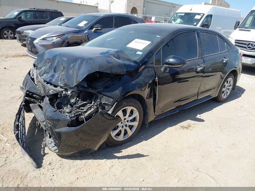 2025 Toyota Corolla VIN 5YFB4MDE6SP256887 IAAI salvage auction — FRONT END, Salvage (Texas), sold $4,100 on 2026-07-13 (photo 2)