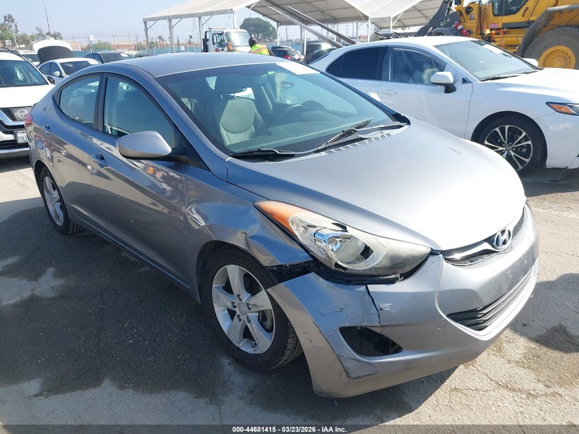 2013 Hyundai Elantra VIN KMHDH4AE2DU572256 IAAI salvage auction — RIGHT FRONT, Salvage Title, sold $1,750 on 2026-07-08 (photo 1)