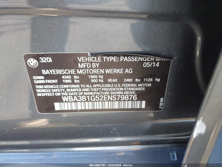 2014 BMW 3er VIN WBA3B1G52ENS79876 IAAI salvage auction — LEFT SIDE, Salvage Title, sold $2,200 on 2026-07-17 (photo 9)