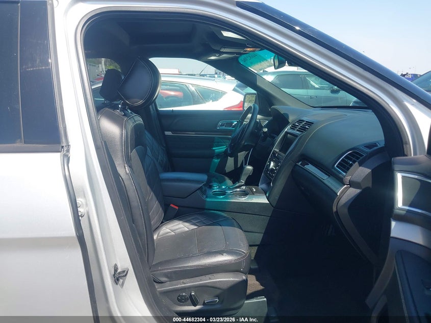 2016 Ford Explorer VIN 1FM5K8HT0GGB86827 IAAI salvage auction — LEFT REAR, Salvage (California), sold $3,350 on 2026-07-09 (photo 5)