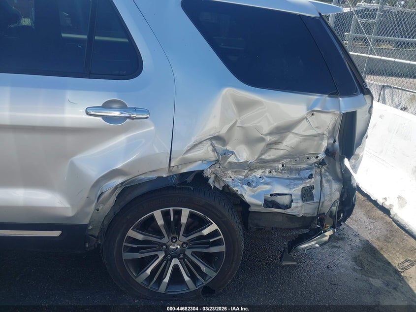 2016 Ford Explorer VIN 1FM5K8HT0GGB86827 IAAI salvage auction — LEFT REAR, Salvage (California), sold $3,350 on 2026-07-09 (photo 6)