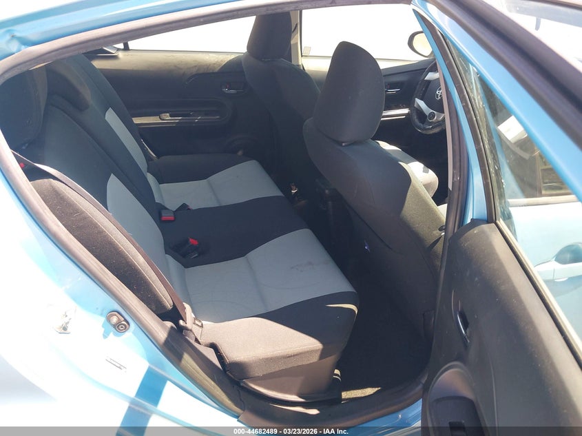 2015 Toyota Prius c VIN JTDKDTB3XF1102480 IAAI salvage auction — REAR END, Salvage (California), sold $1,250 on 2026-07-29 (photo 8)
